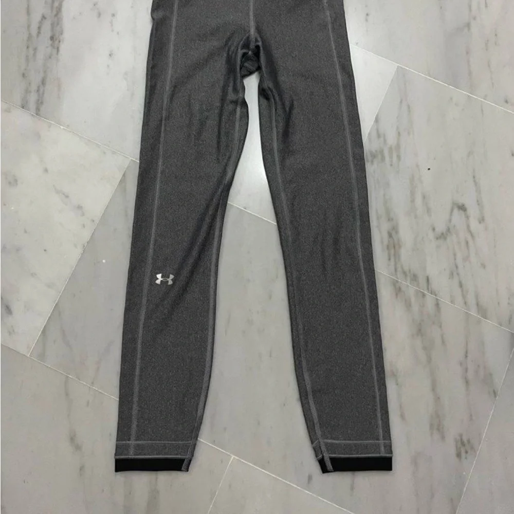 Under Armour Charcoal Leggings - Picture 4 of 5